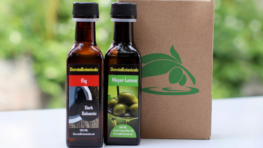 The Perfect Gift For Foodies: 4 Reasons To Give Olive Oil and Balsamic Vinegar